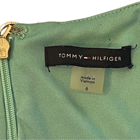 Tommy Hilfiger sleeveless floral colorful tropical summer dress.  Size 6 - Picture 3 of 6